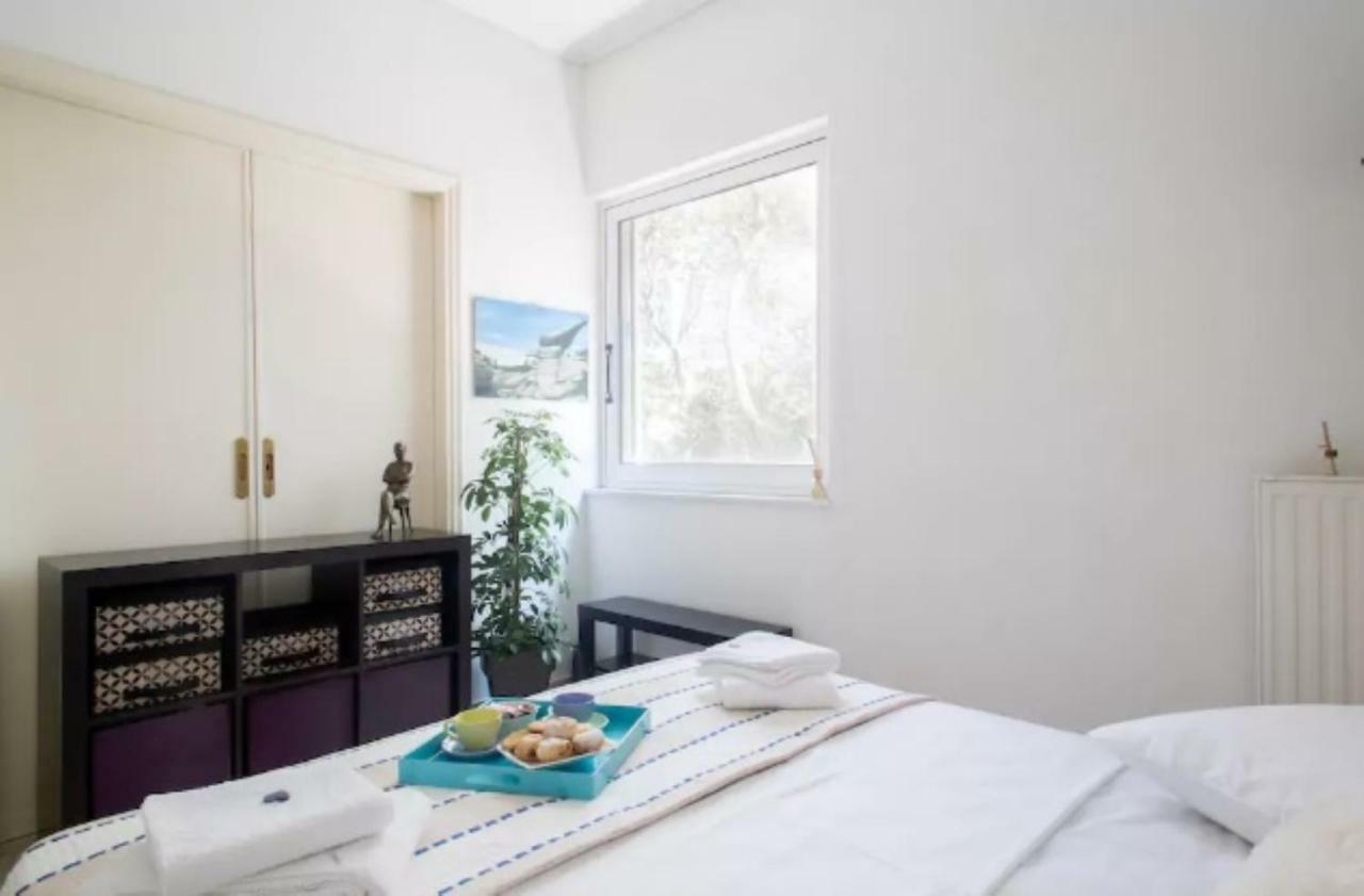 At Trendy Glyfada'S Center Apartment Athens Ngoại thất bức ảnh